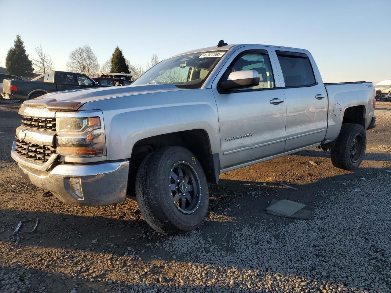 2017 CHEVROLET SILVERADO