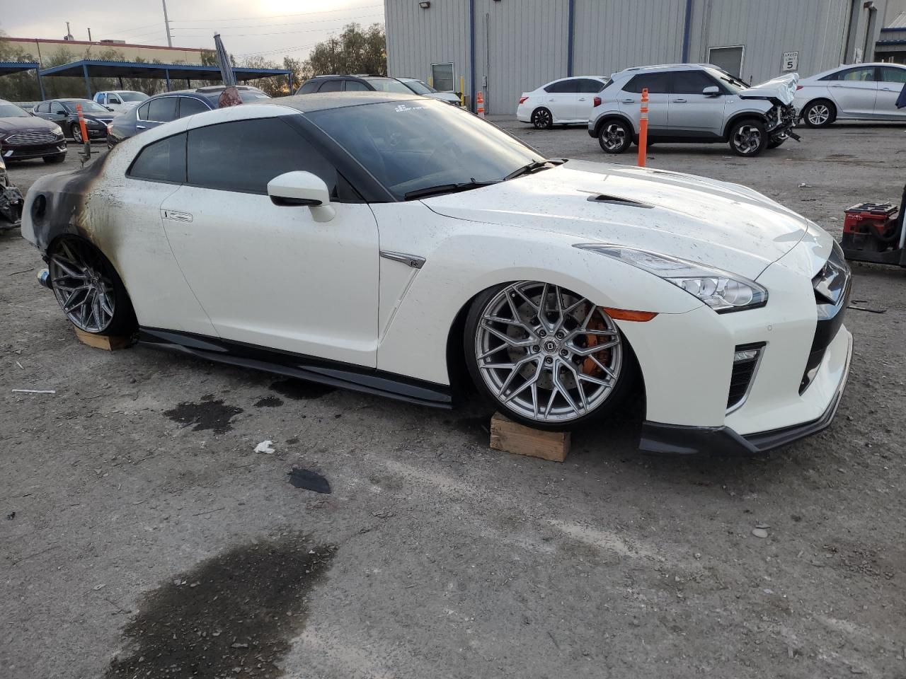 2020 NISSAN GT-R PURE - Фото 4
