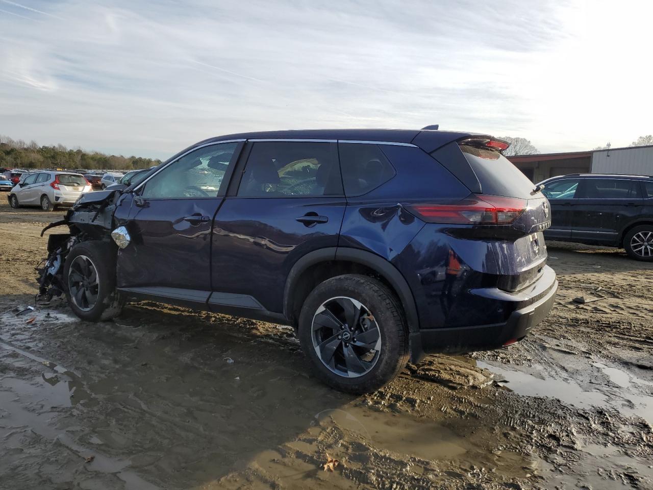 2024 NISSAN ROGUE SV - Image 2