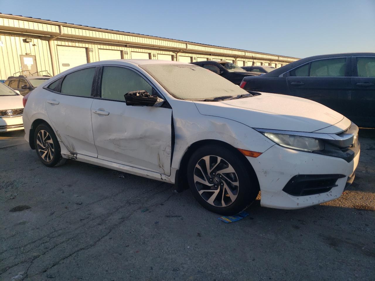 2016 HONDA CIVIC EX - Image 4
