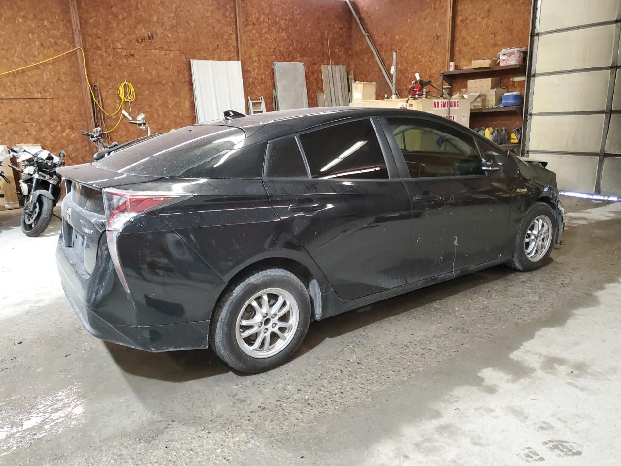 2016 TOYOTA PRIUS - Image 3