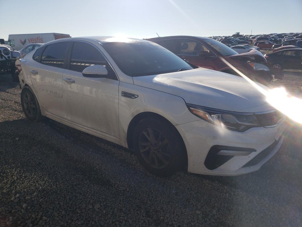 2020 KIA OPTIMA LX - Image 4