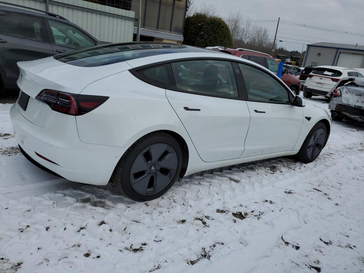 2021 TESLA MODEL 3 - Image 3