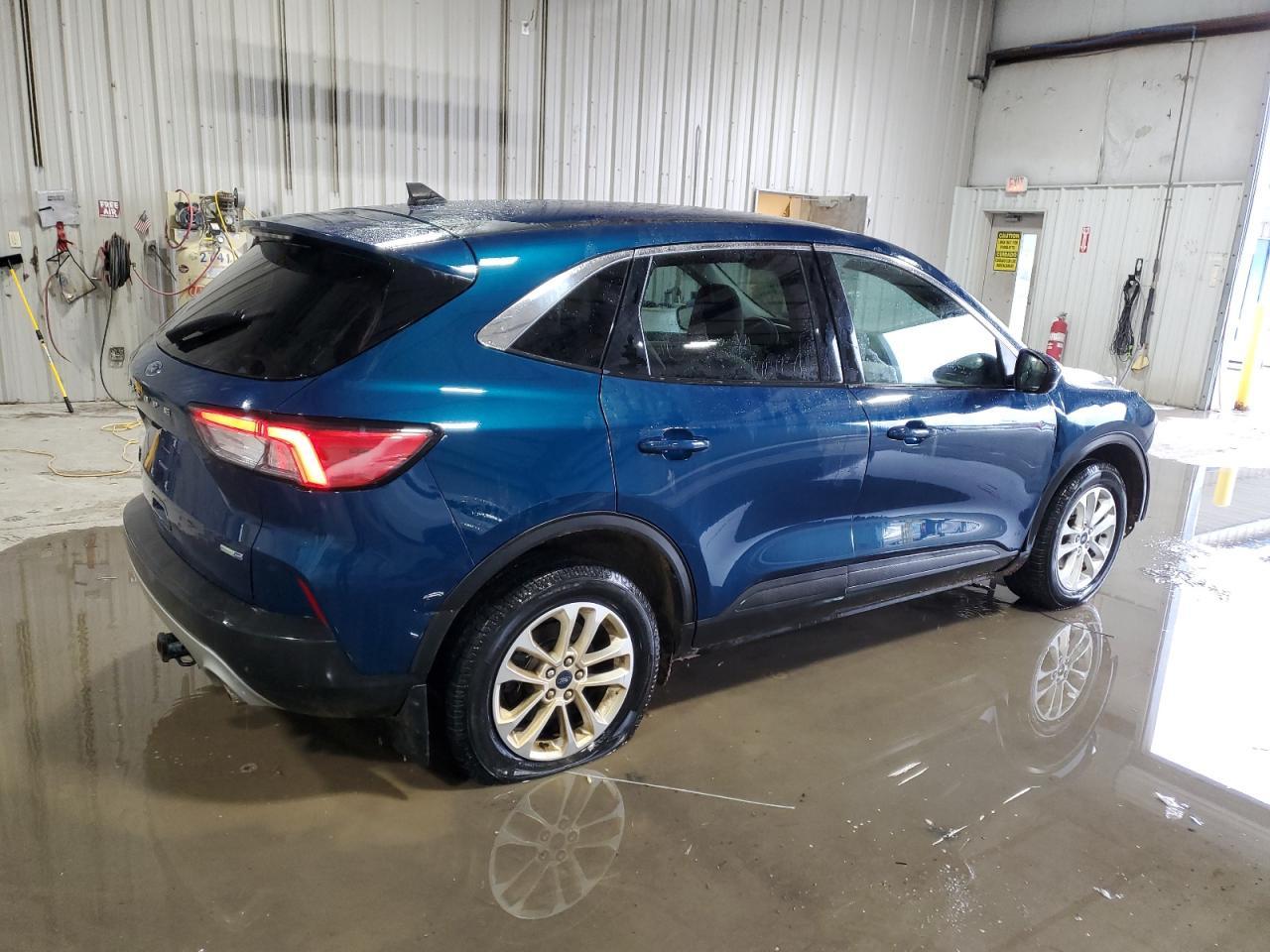 2020 FORD ESCAPE SE - Image 3