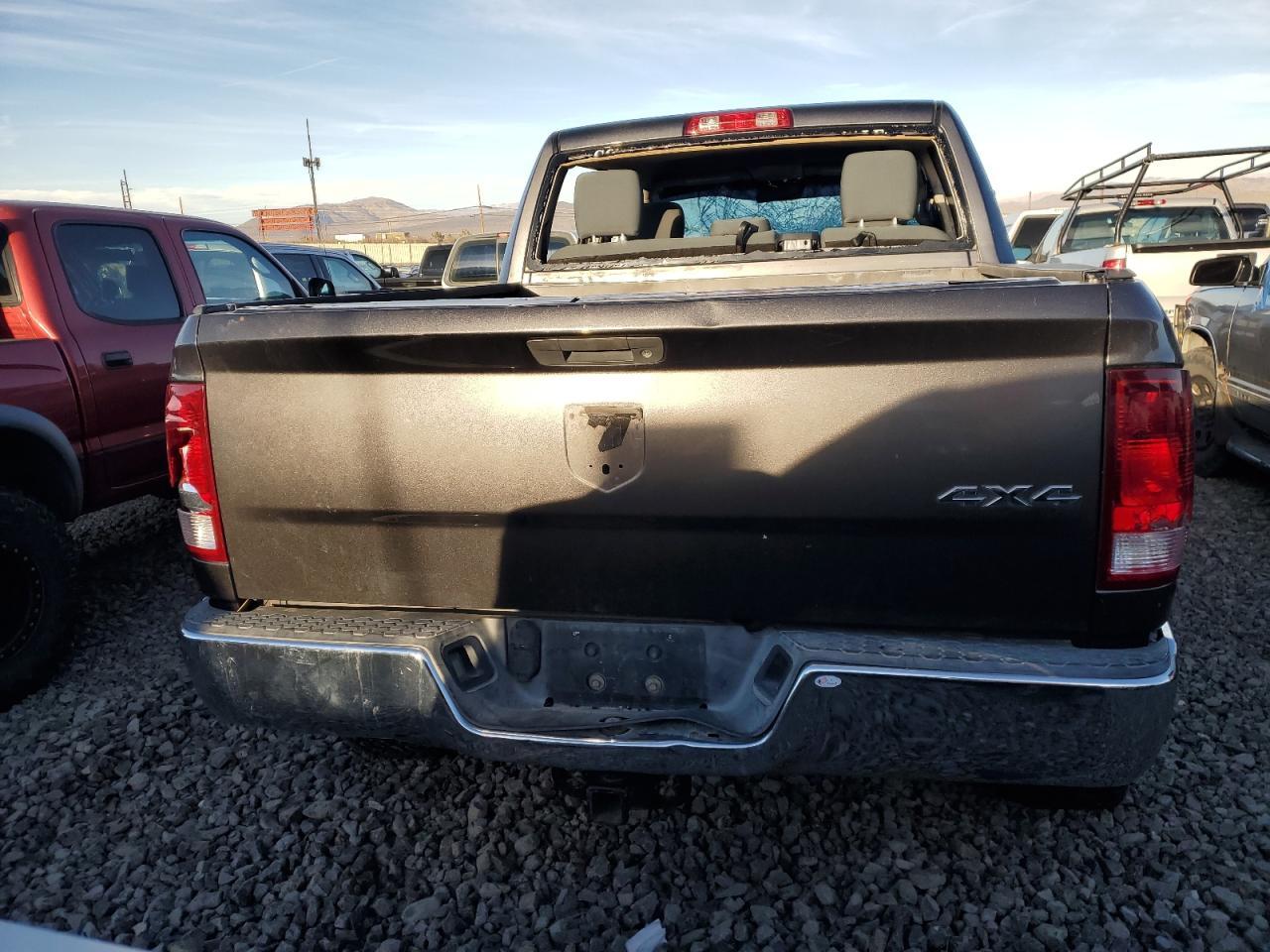 2015 RAM 1500 ST - Image 6