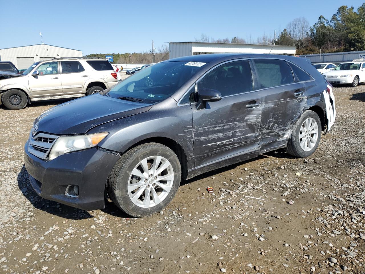 2013 TOYOTA VENZA LE