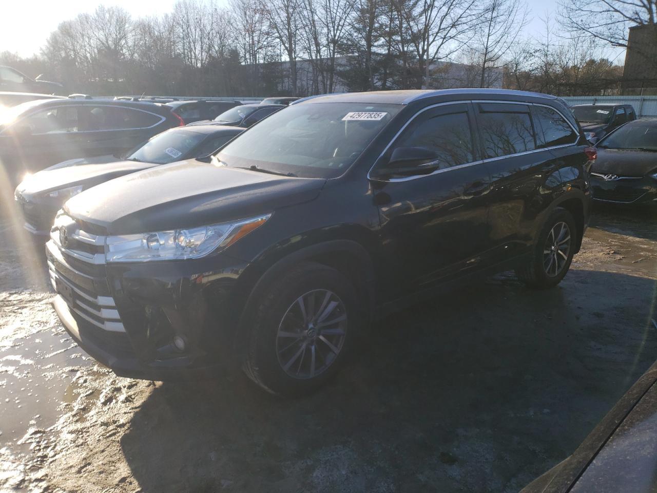 2019 TOYOTA HIGHLANDER