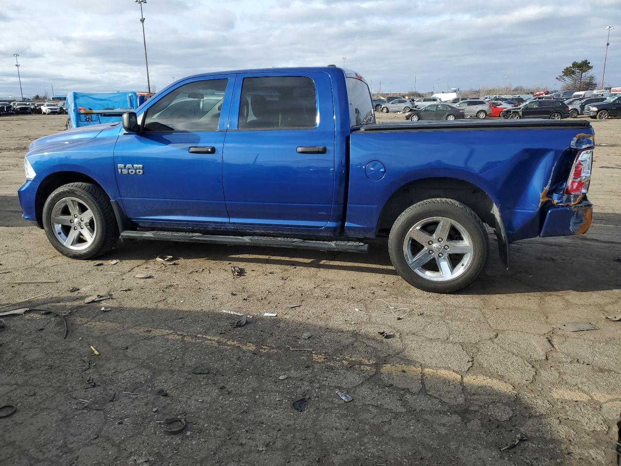 2017 RAM 1500 ST - Фото 2