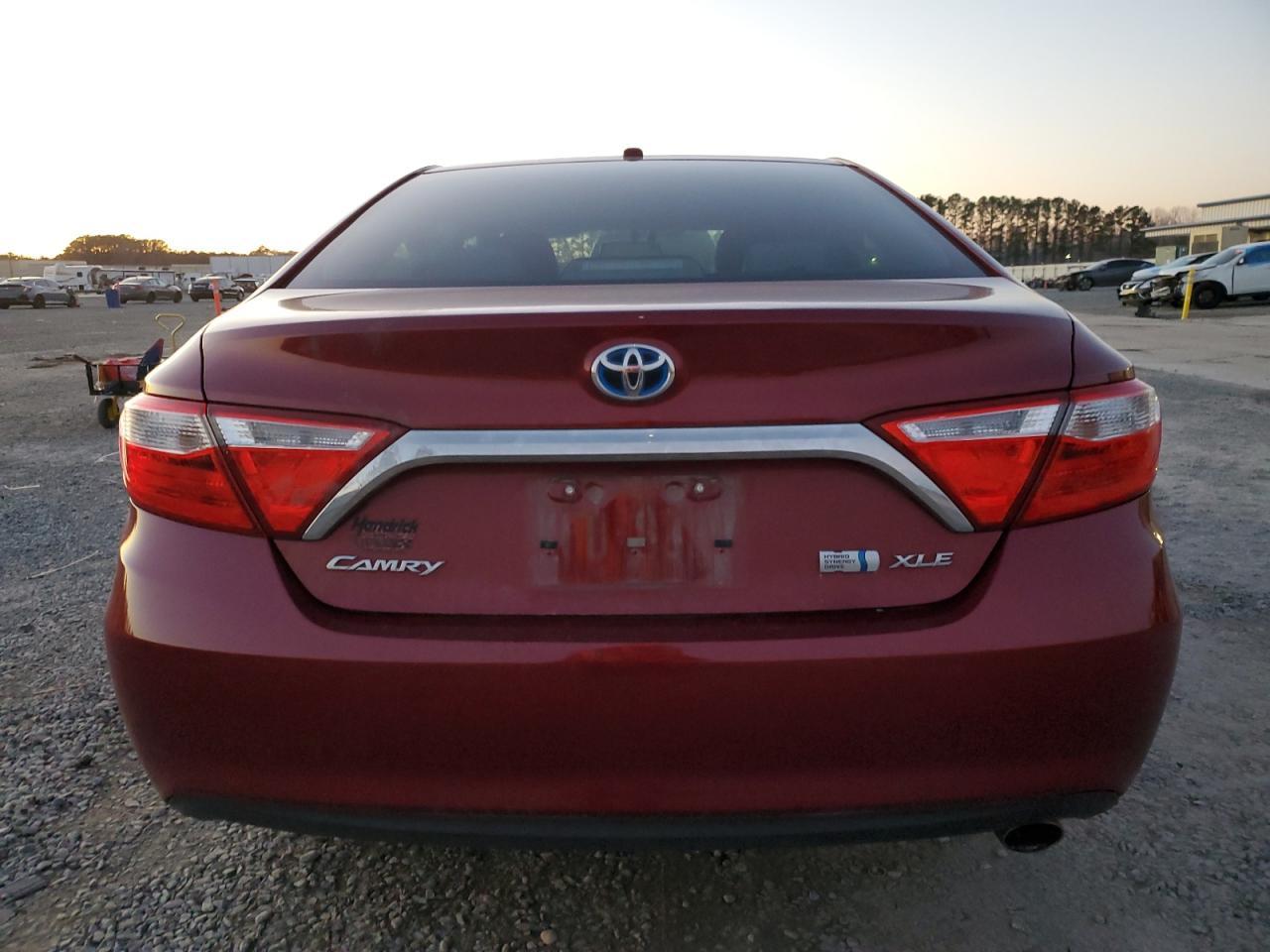 2017 TOYOTA CAMRY HYBR - Фото 6