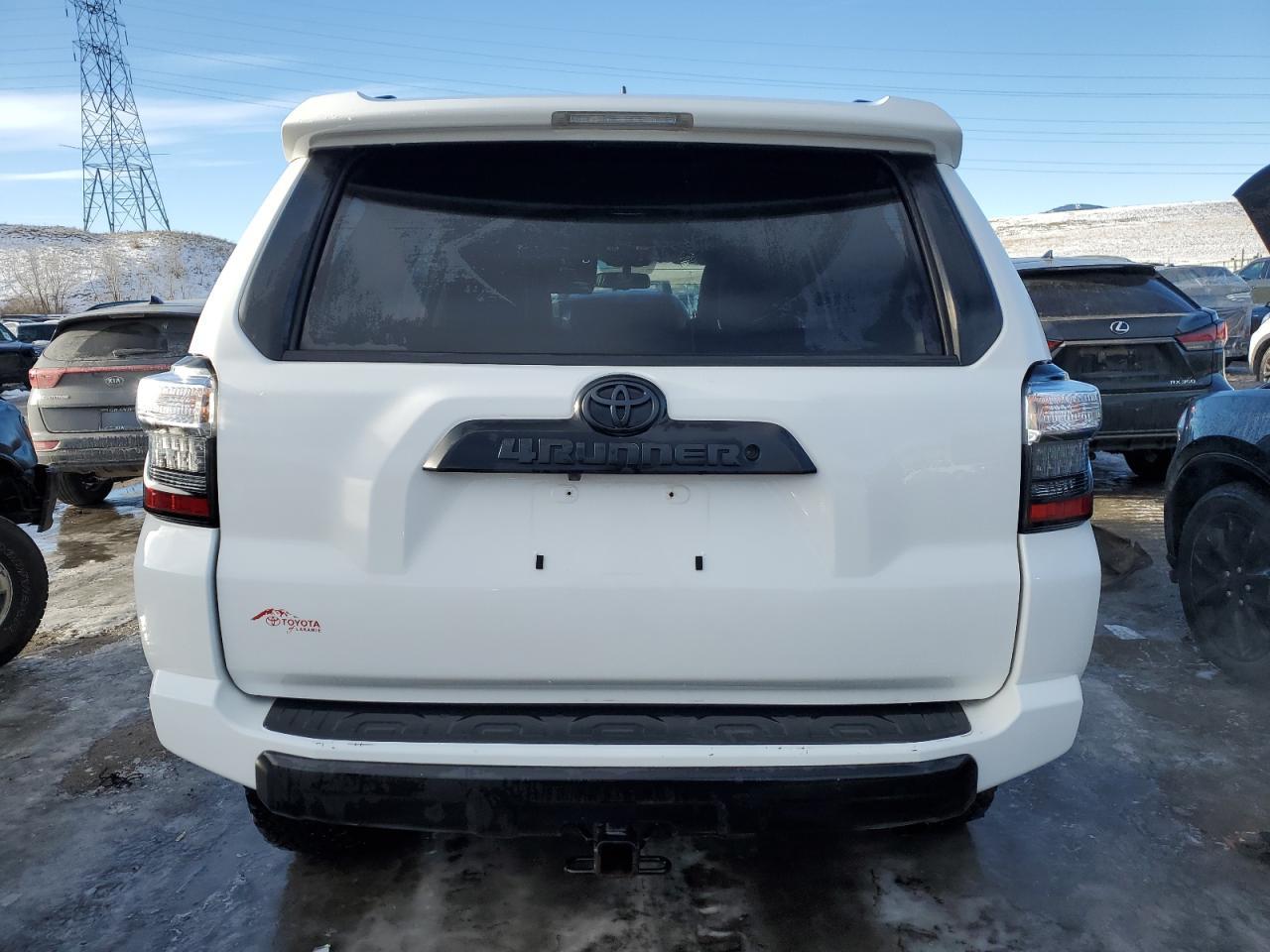 2019 TOYOTA 4RUNNER SR - Фото 6
