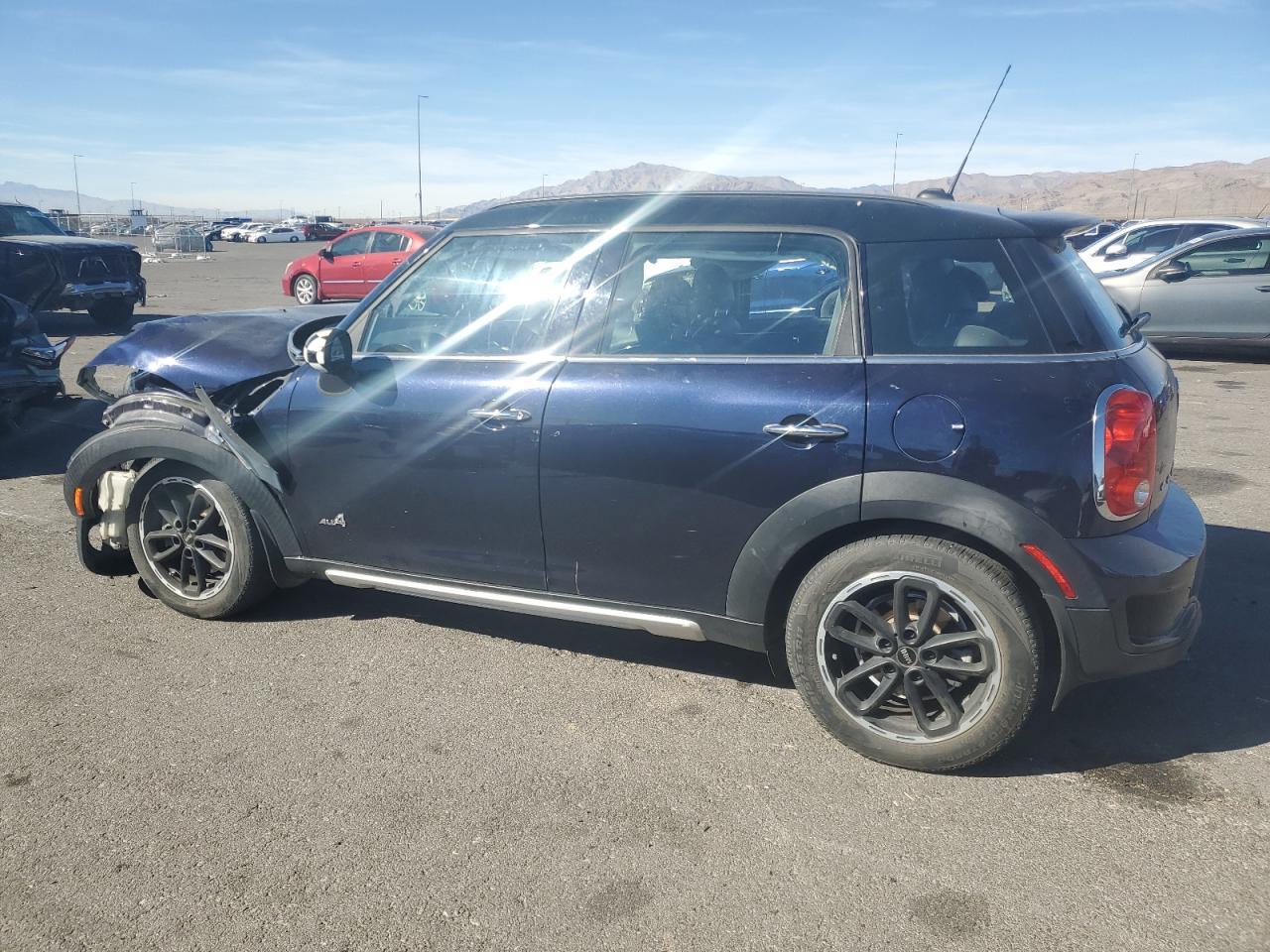 2015 MINI COOPER S C - Фото 2