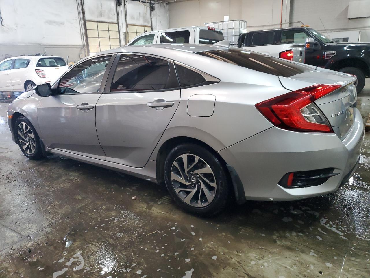 2018 HONDA CIVIC EX - Фото 2