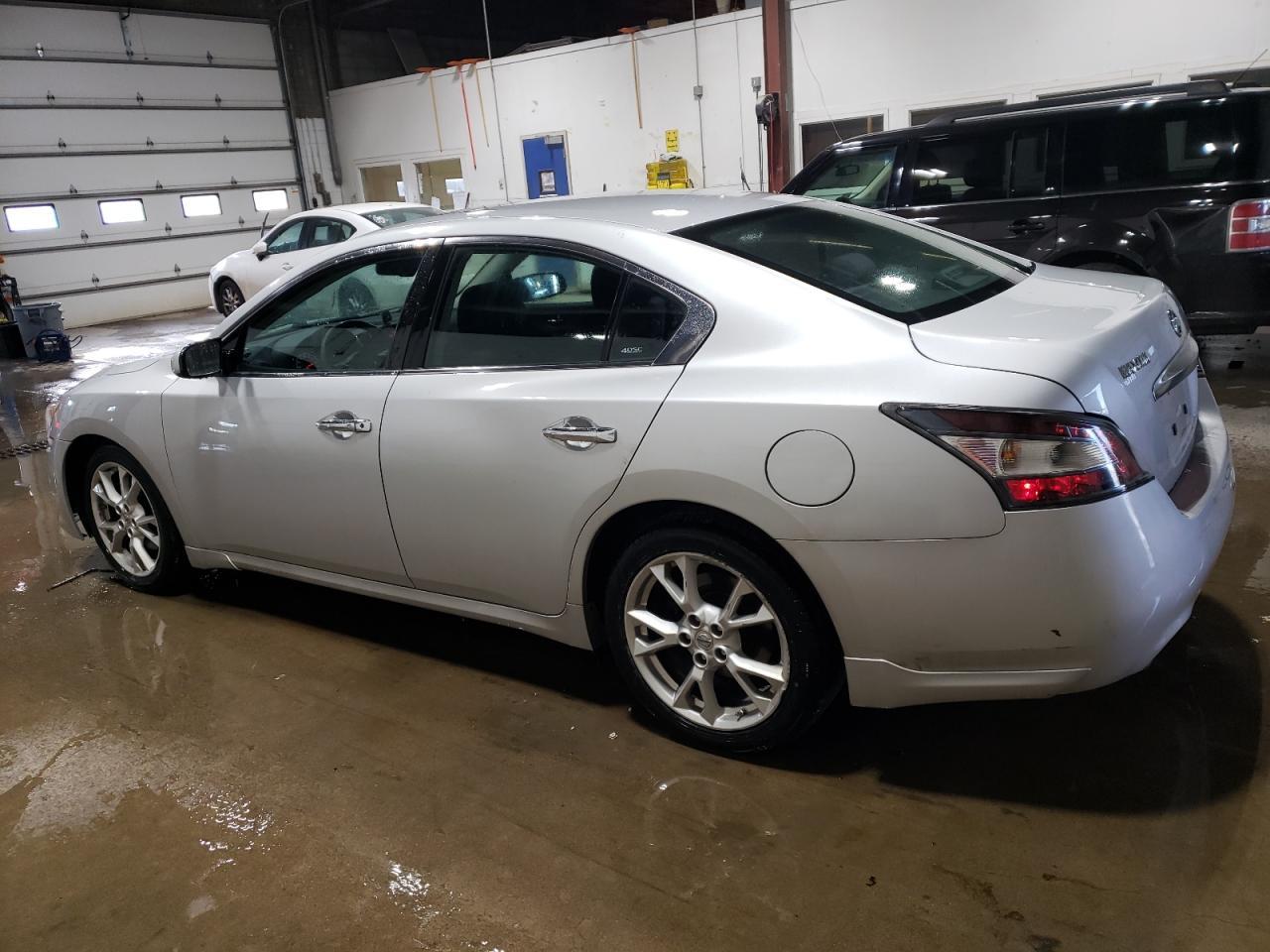 2013 NISSAN MAXIMA S - Image 2