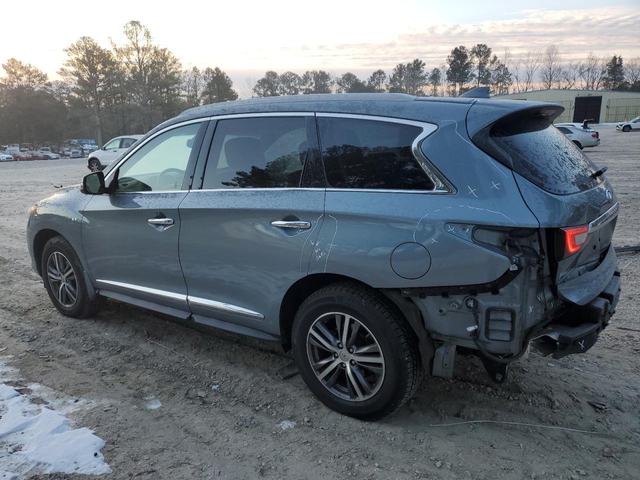 2016 INFINITI QX60 - Image 2
