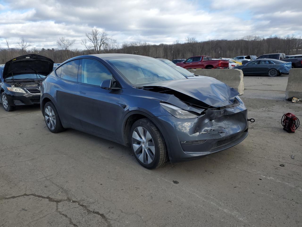 2023 TESLA MODEL Y - Фото 4
