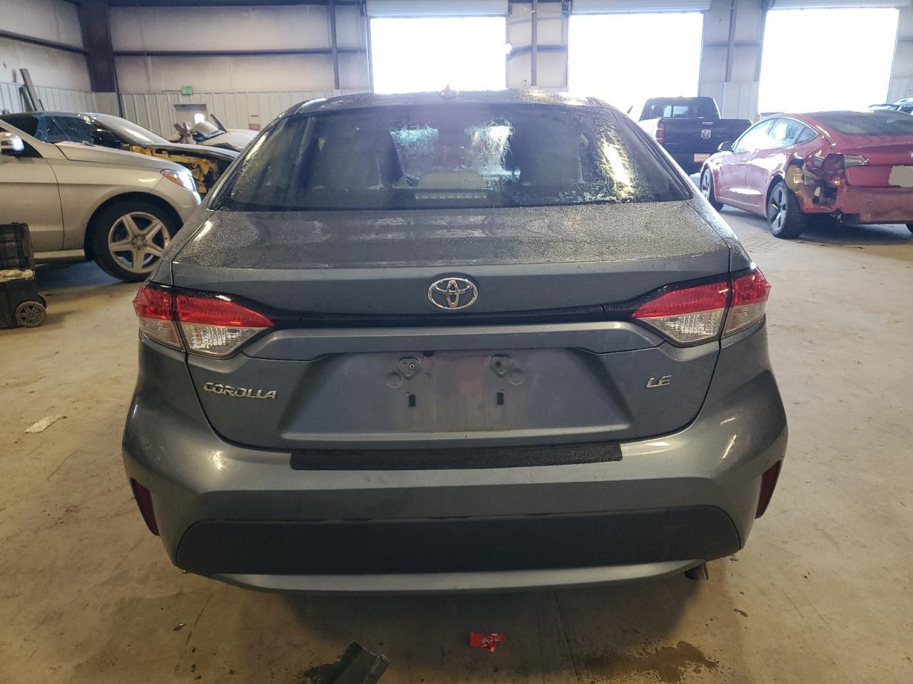 2020 TOYOTA COROLLA LE - Фото 6