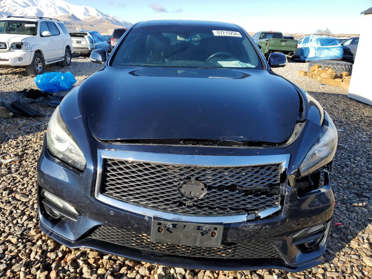 2015 INFINITI Q70 3.7 - Image 5