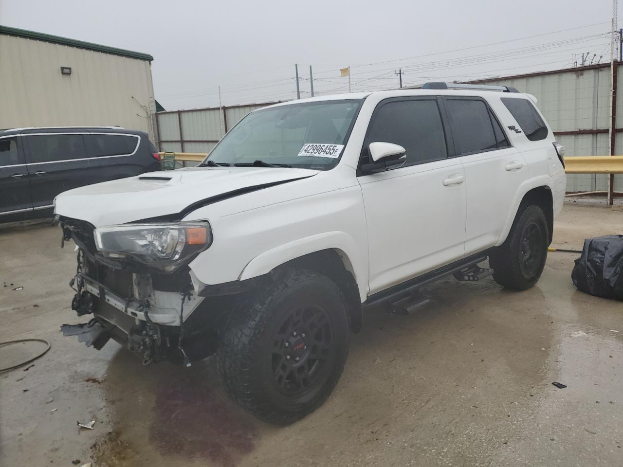 2018 TOYOTA 4RUNNER SR