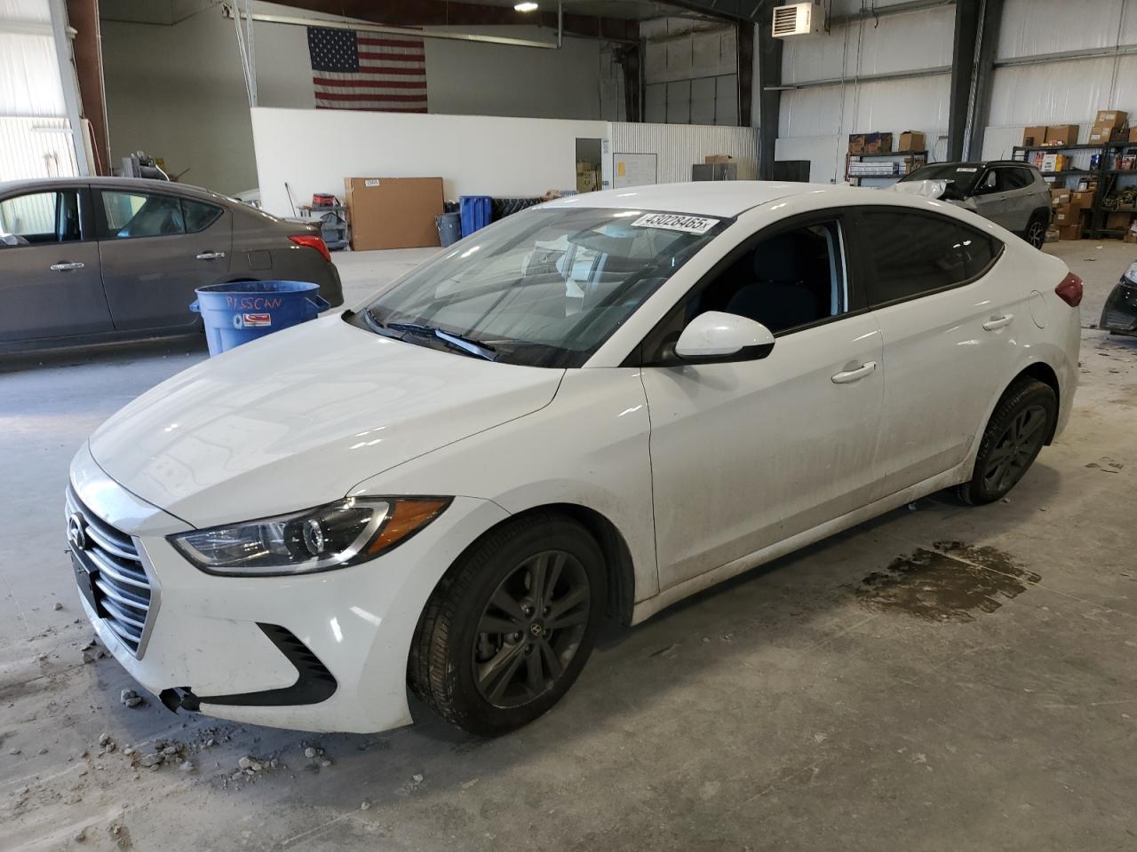 2018 HYUNDAI ELANTRA SE