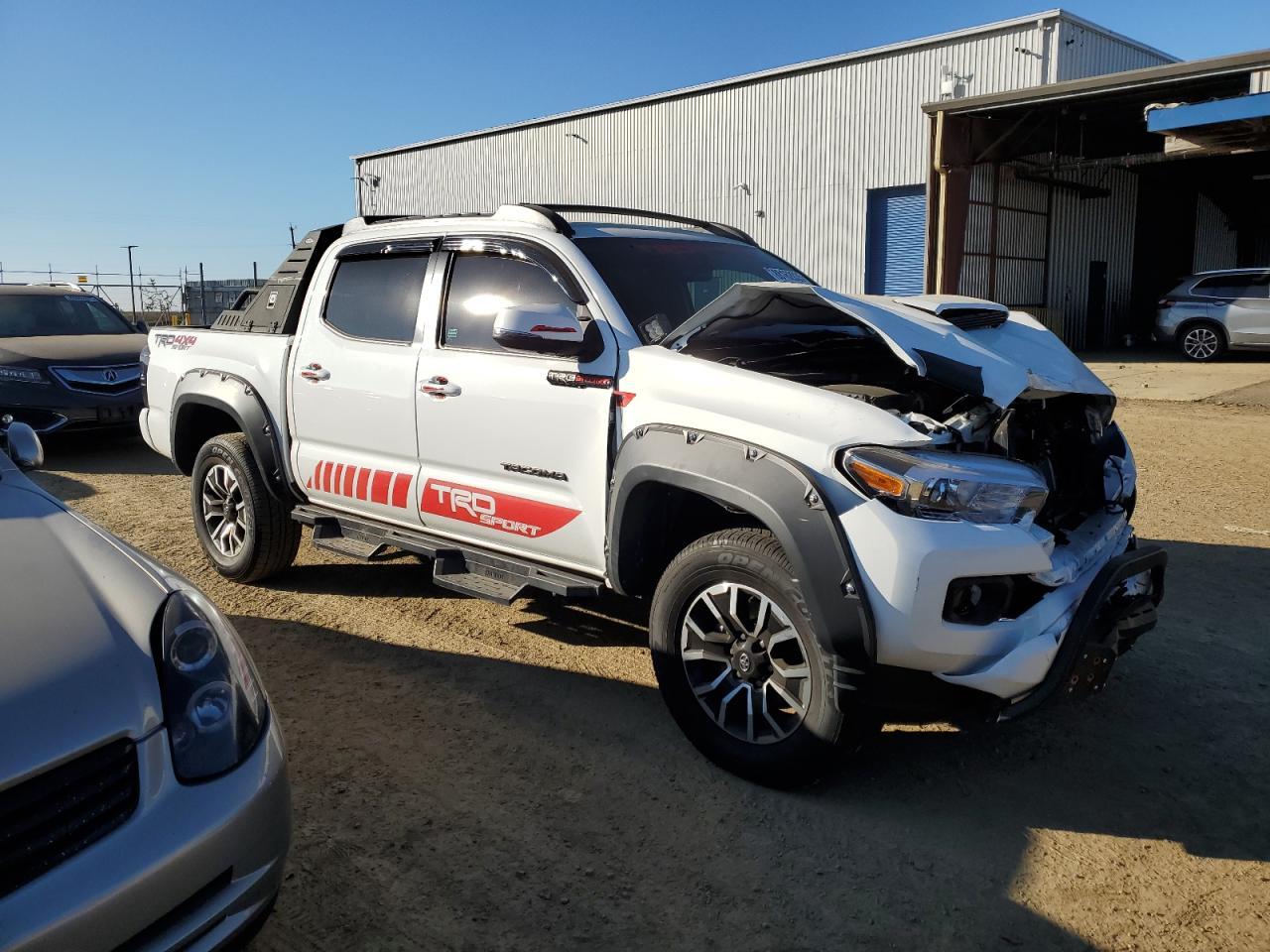 2023 TOYOTA TACOMA DOU - Фото 4