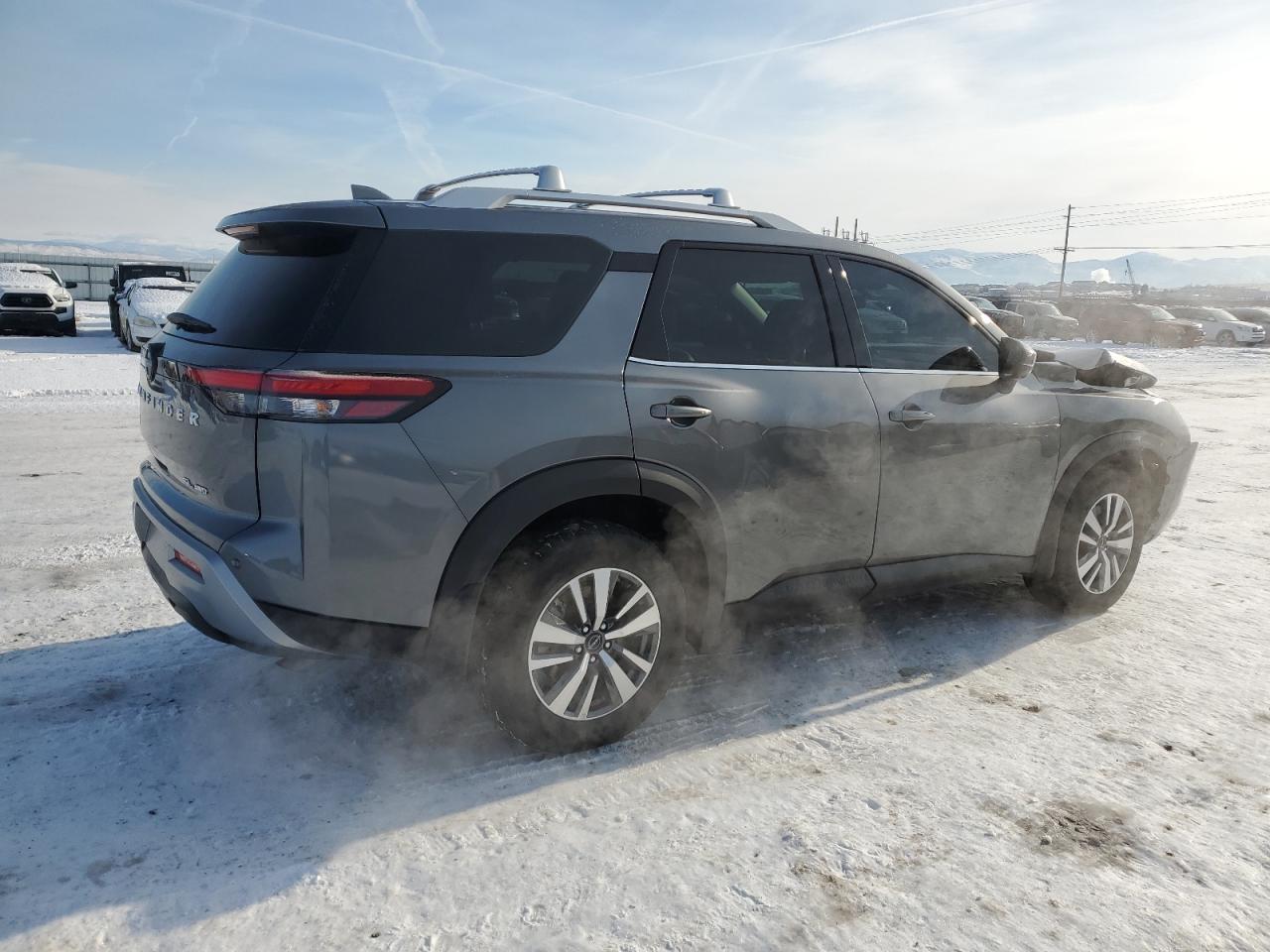 2024 NISSAN PATHFINDER - Фото 3