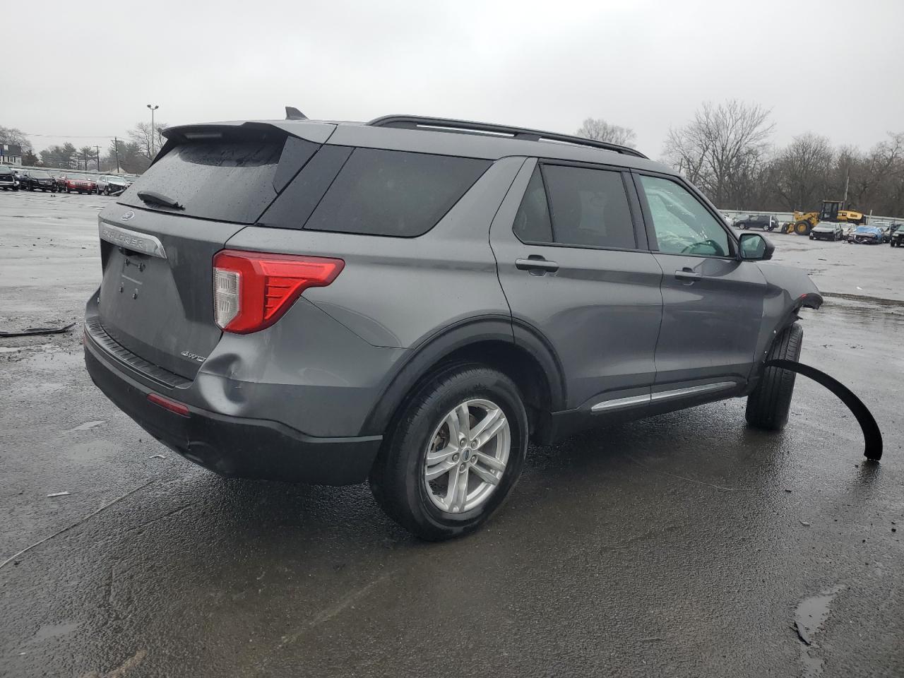 2023 FORD EXPLORER X - Image 3