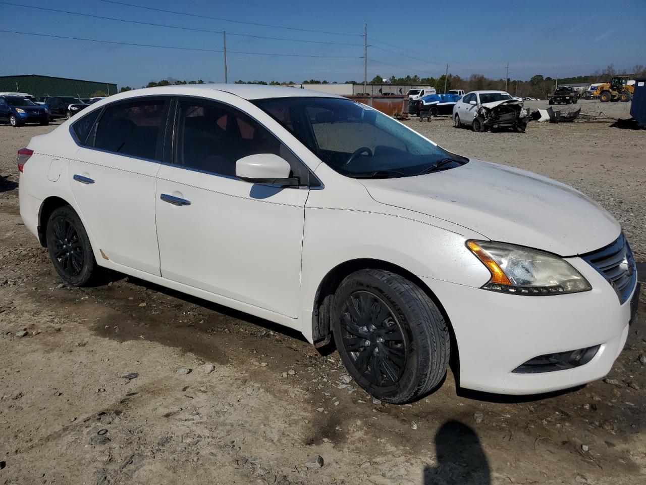 2013 NISSAN SENTRA S - Фото 4