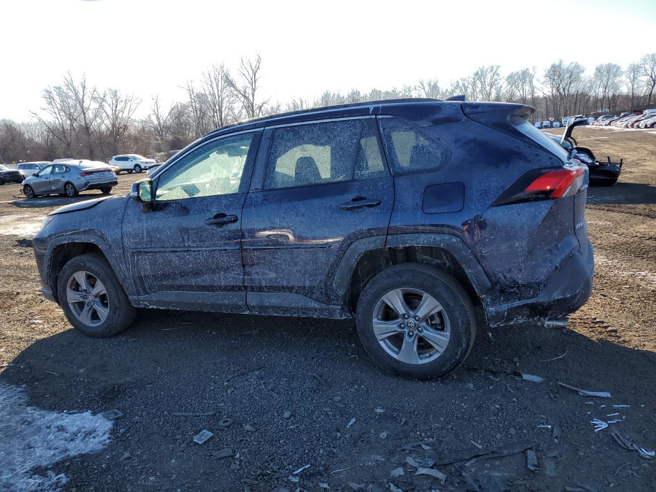 2022 TOYOTA RAV4 XLE - Image 2
