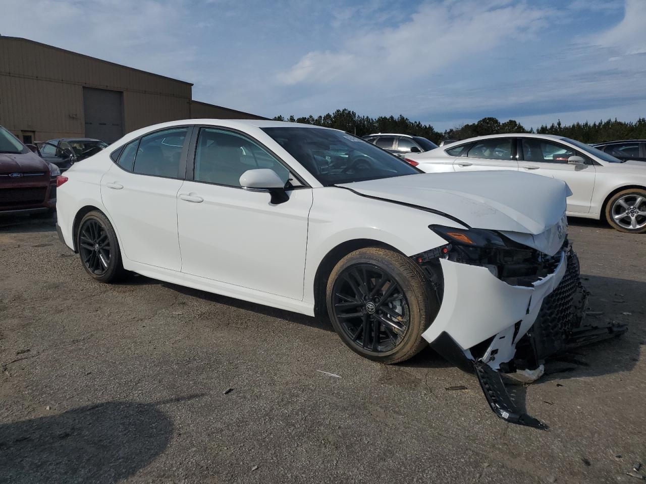 2025 TOYOTA CAMRY XSE - Фото 4