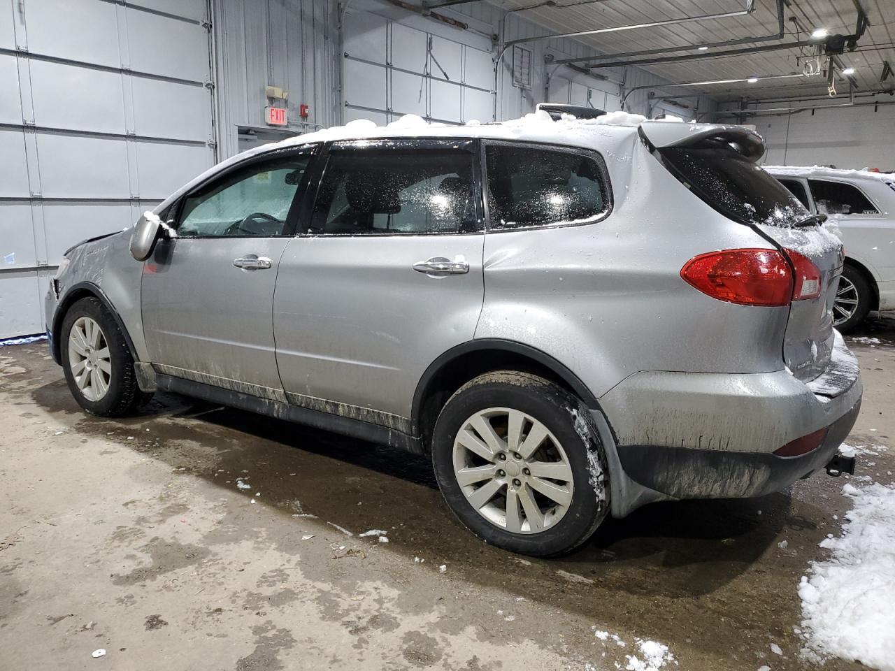 2011 SUBARU TRIBECA LI - Фото 2