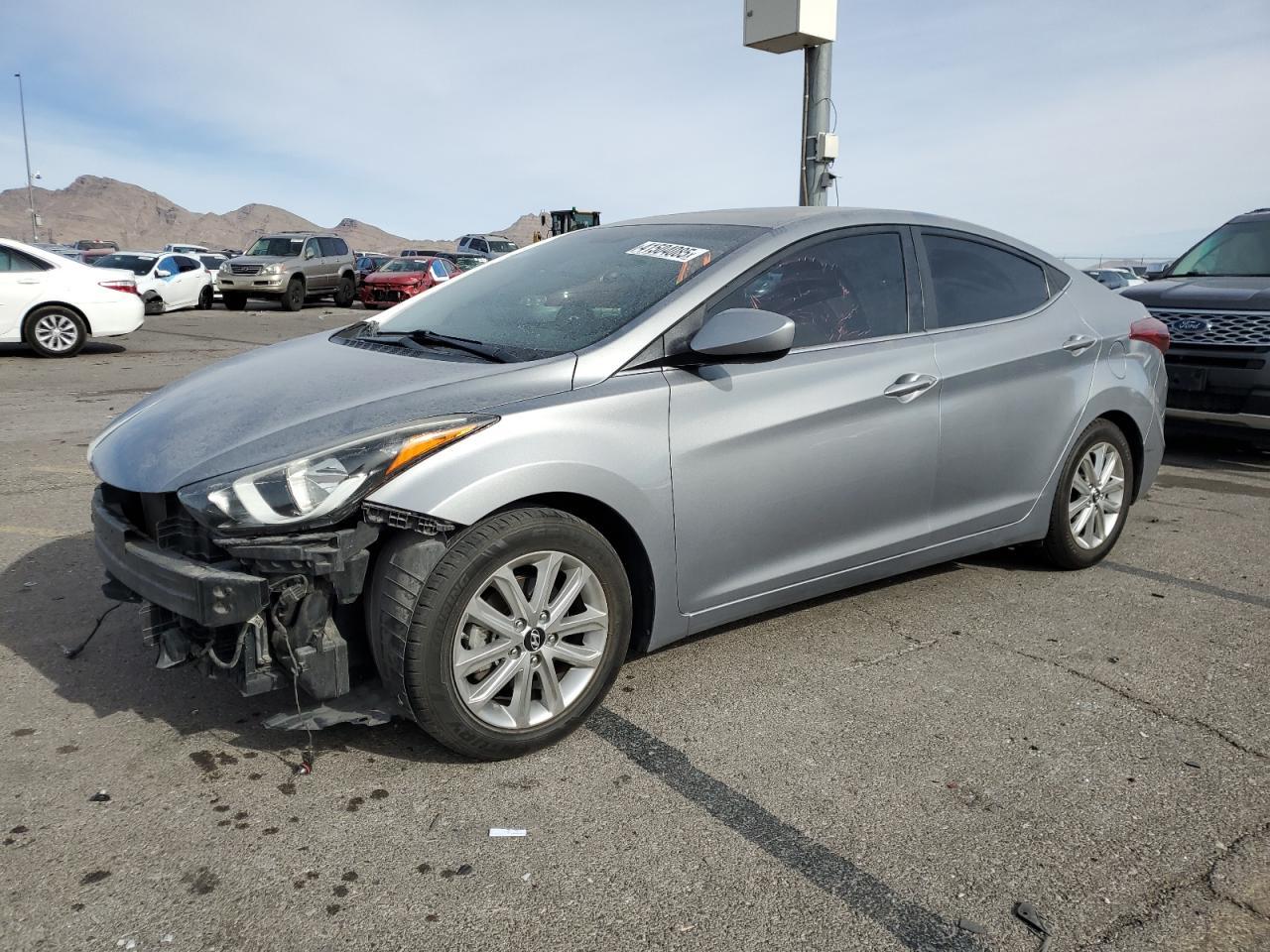 2015 HYUNDAI ELANTRA SE