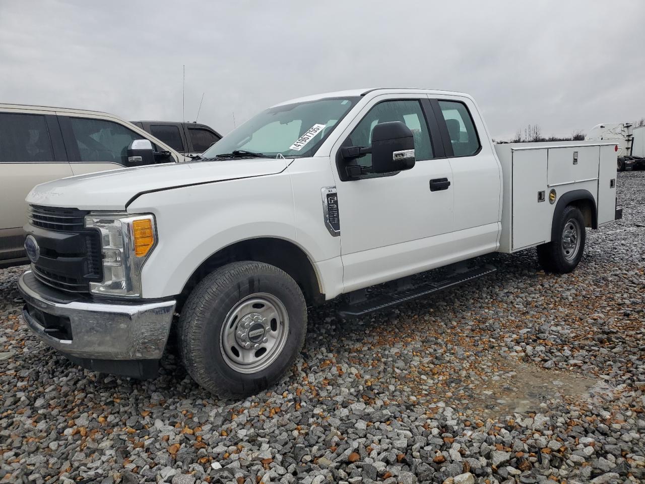 2017 FORD F250 SUPER