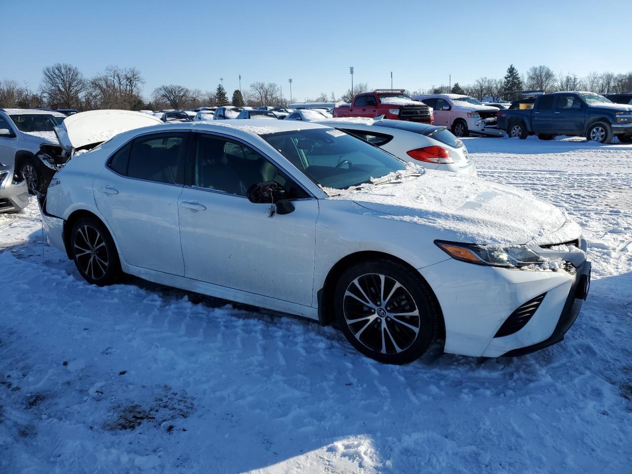 2019 TOYOTA CAMRY L - Фото 4