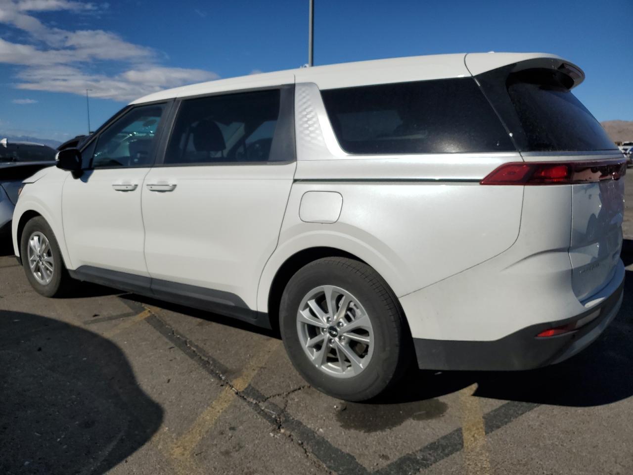 2024 KIA CARNIVAL L - Фото 2