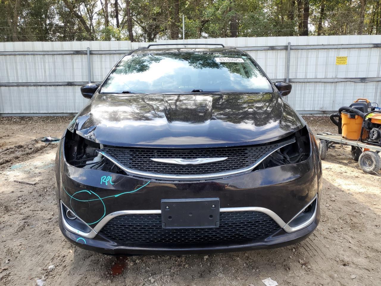 2017 CHRYSLER PACIFICA T - Image 5