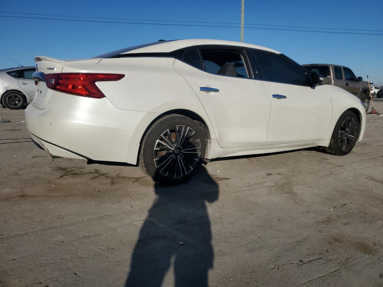 2016 NISSAN MAXIMA 3.5 - Фото 3