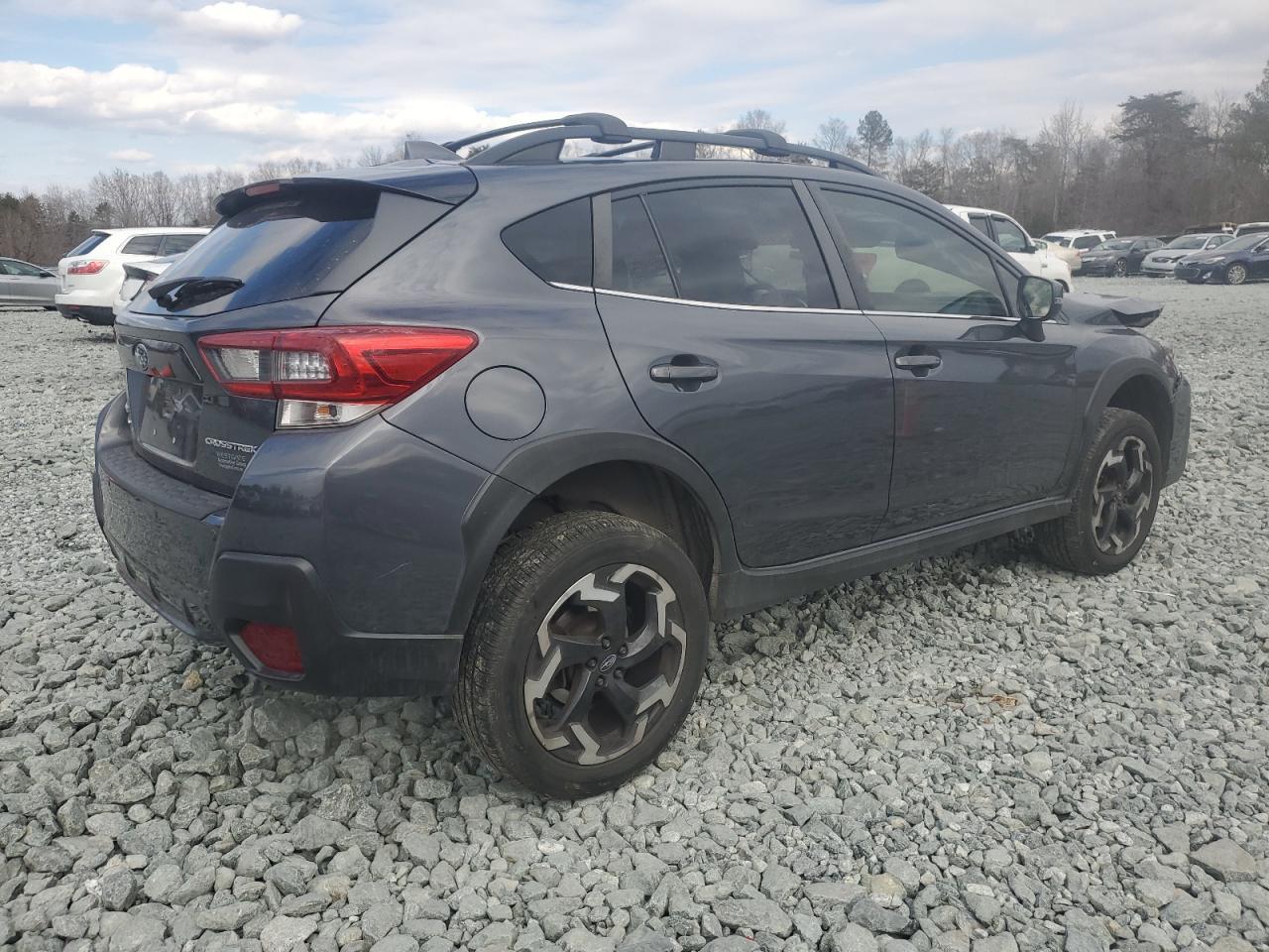 2021 SUBARU CROSSTREK - Фото 3