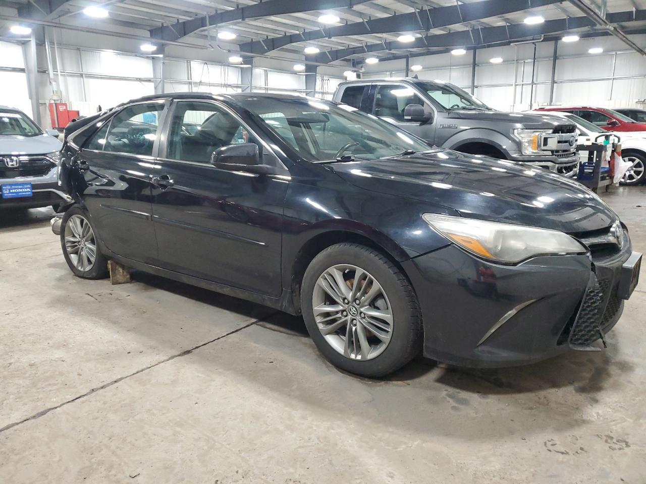 2016 TOYOTA CAMRY LE - Image 4