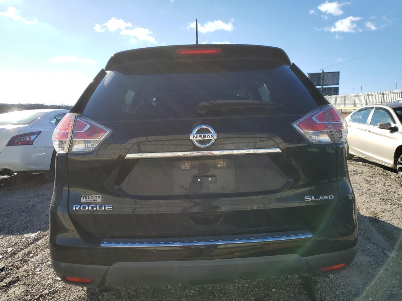2015 NISSAN ROGUE S - Image 6