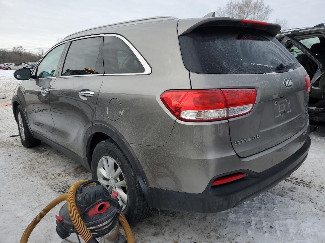 2017 KIA SORENTO LX - Фото 2
