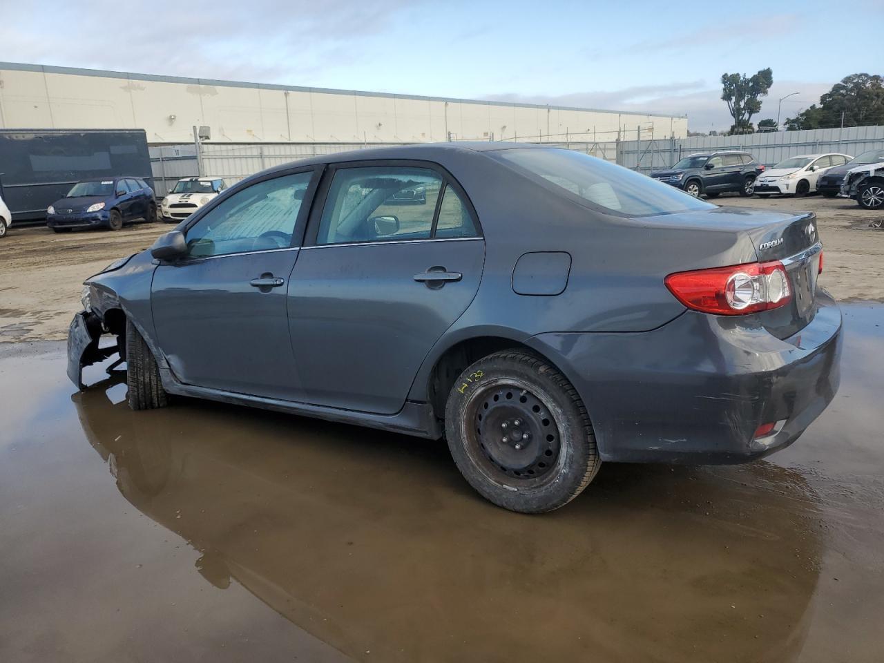2013 TOYOTA COROLLA BA - Фото 2