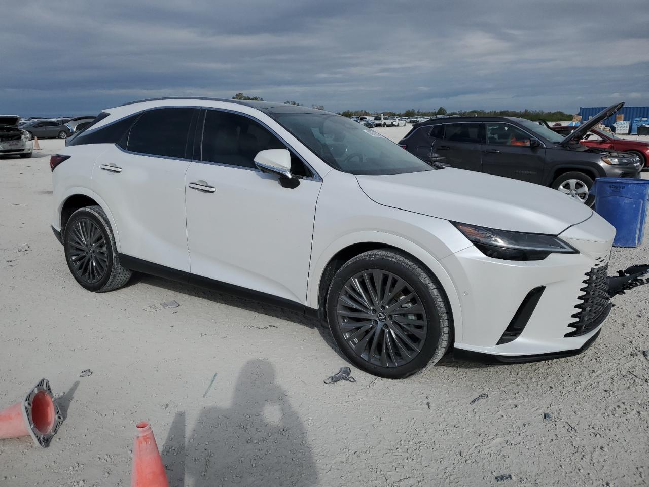 2023 LEXUS RX 350 BAS - Image 4