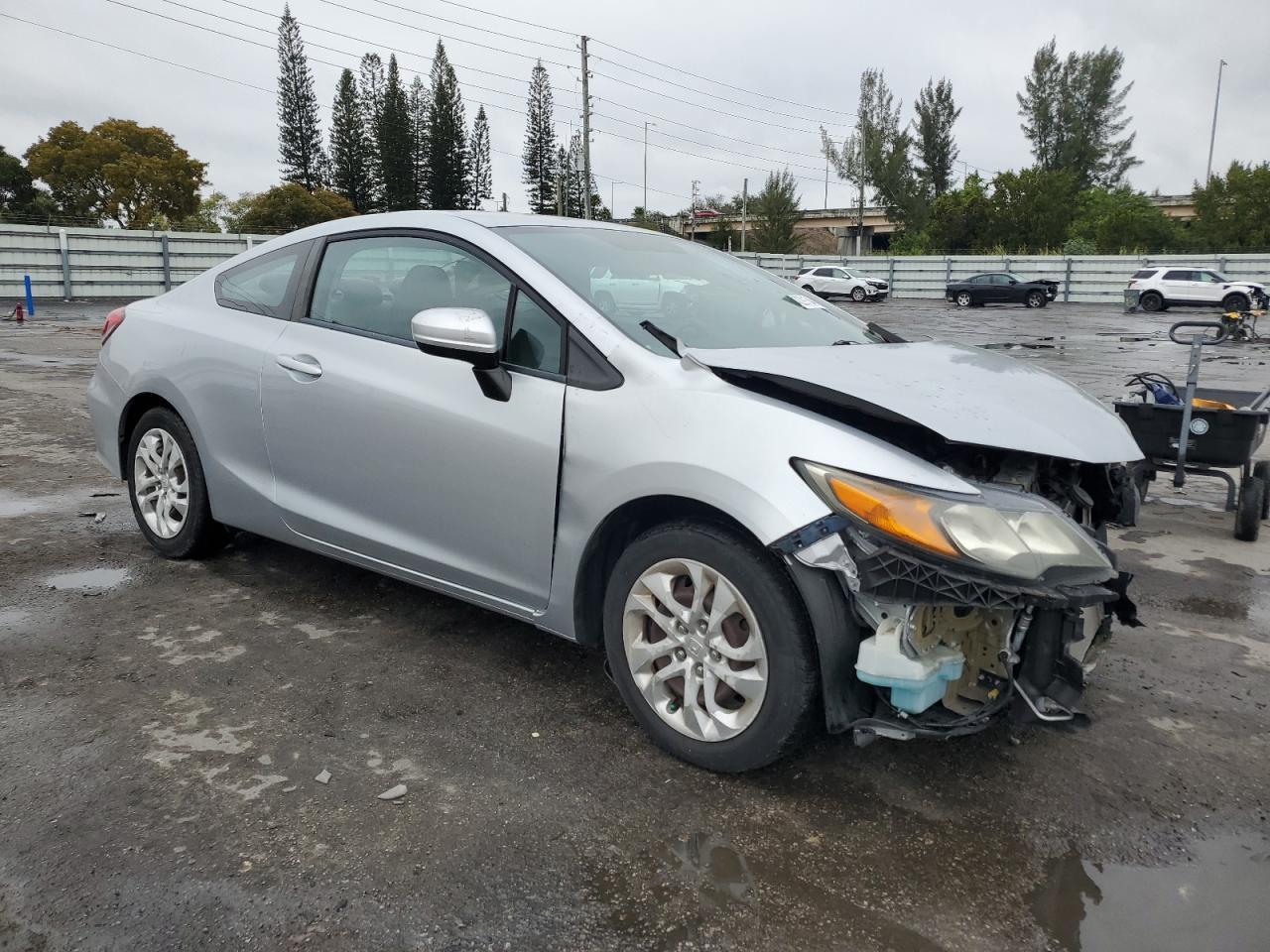 2014 HONDA CIVIC LX - Image 4