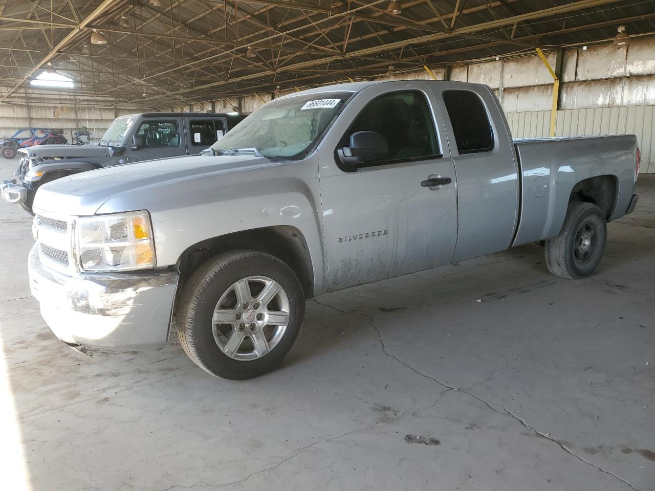 2013 CHEVROLET SILVERADO