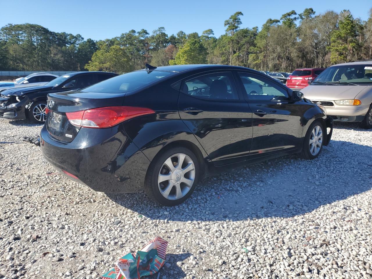 2013 HYUNDAI ELANTRA GL - Image 3