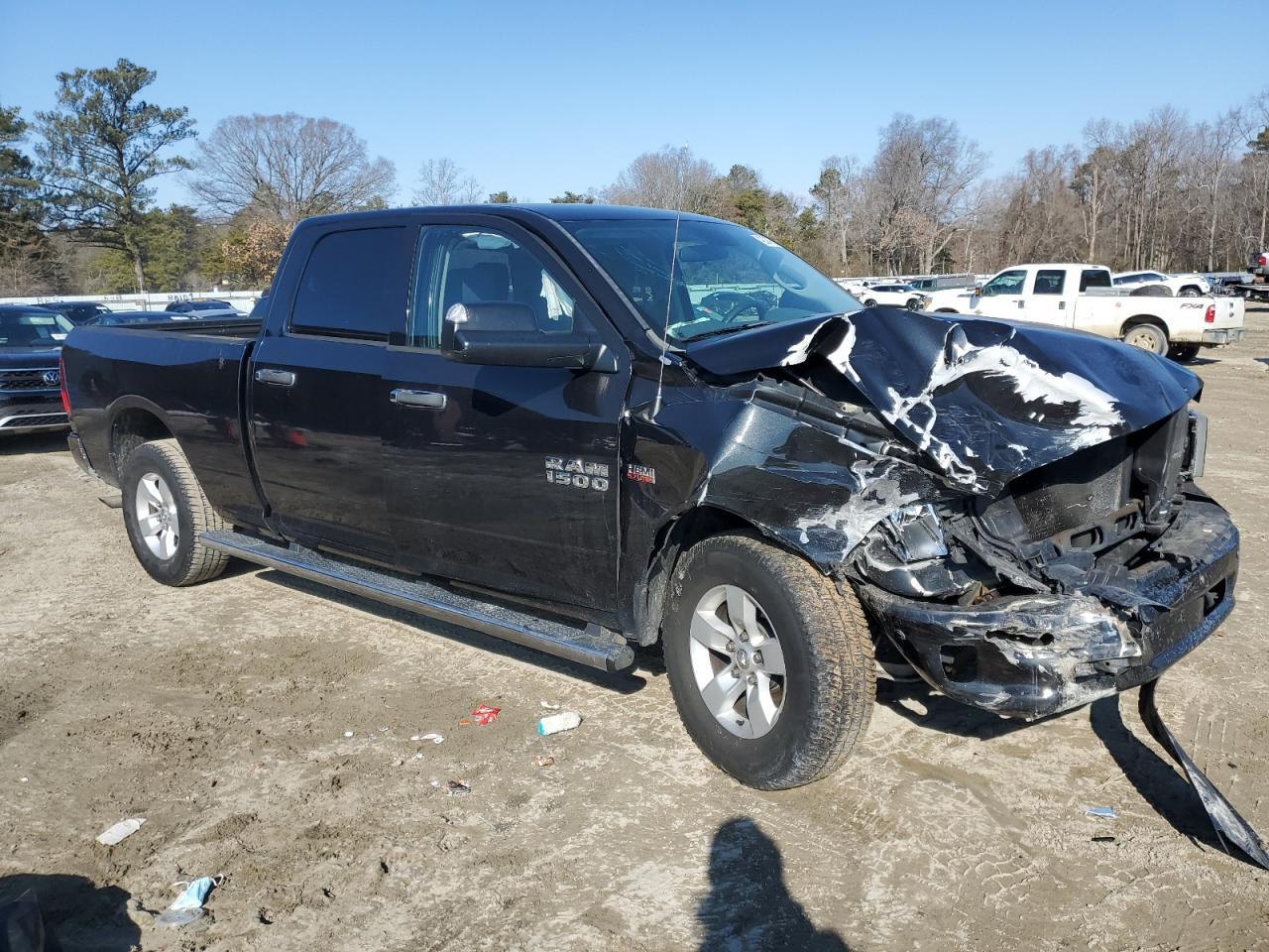 2015 RAM 1500 ST - Image 4