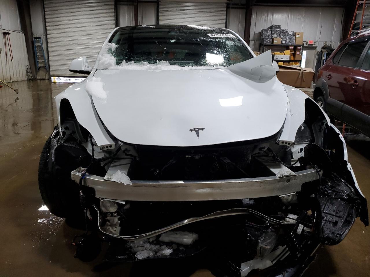 2023 TESLA MODEL Y - Image 5