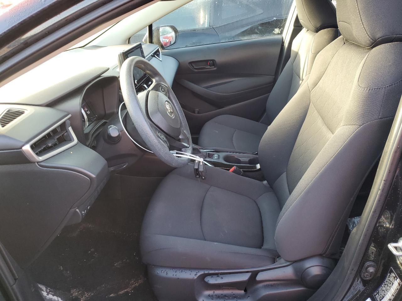 2022 TOYOTA COROLLA LE - Фото 7