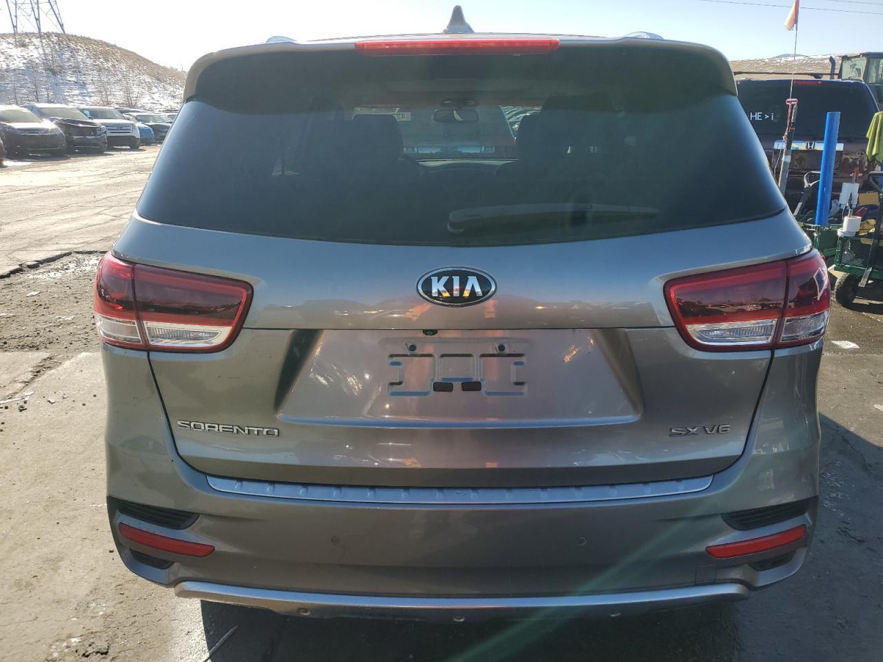 2016 KIA SORENTO SX - Image 6