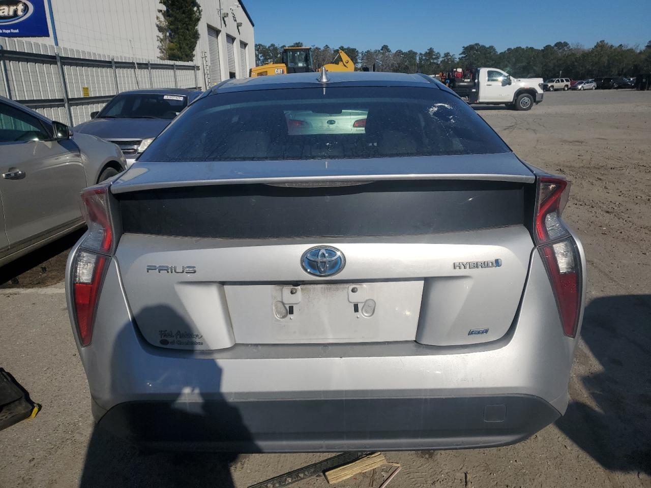 2016 TOYOTA PRIUS - Фото 6